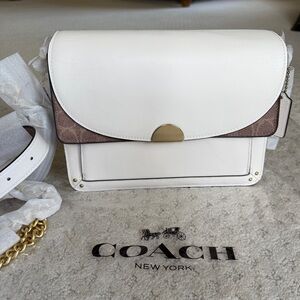 Coach (NEW) Cream w/ Signature Brown Accents Handbag